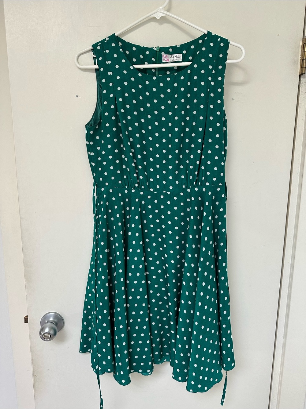 Women’s Vintage Green Polka Dot Sleeveless Dress